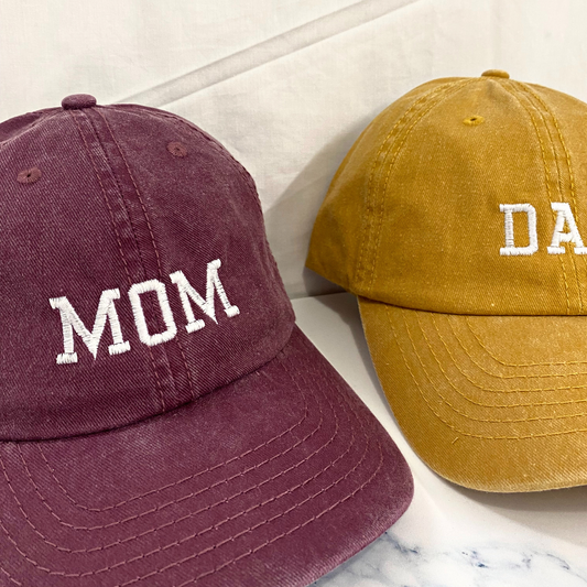 BIRTH ANNOUNCEMENT | Mom & Dad Cap